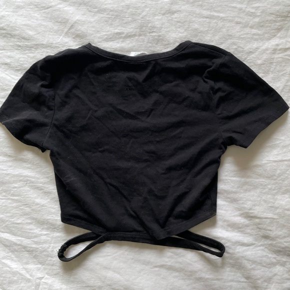 Tilly’s DESTINED Side Cut-Out Crop Tee - Picture 9 of 9